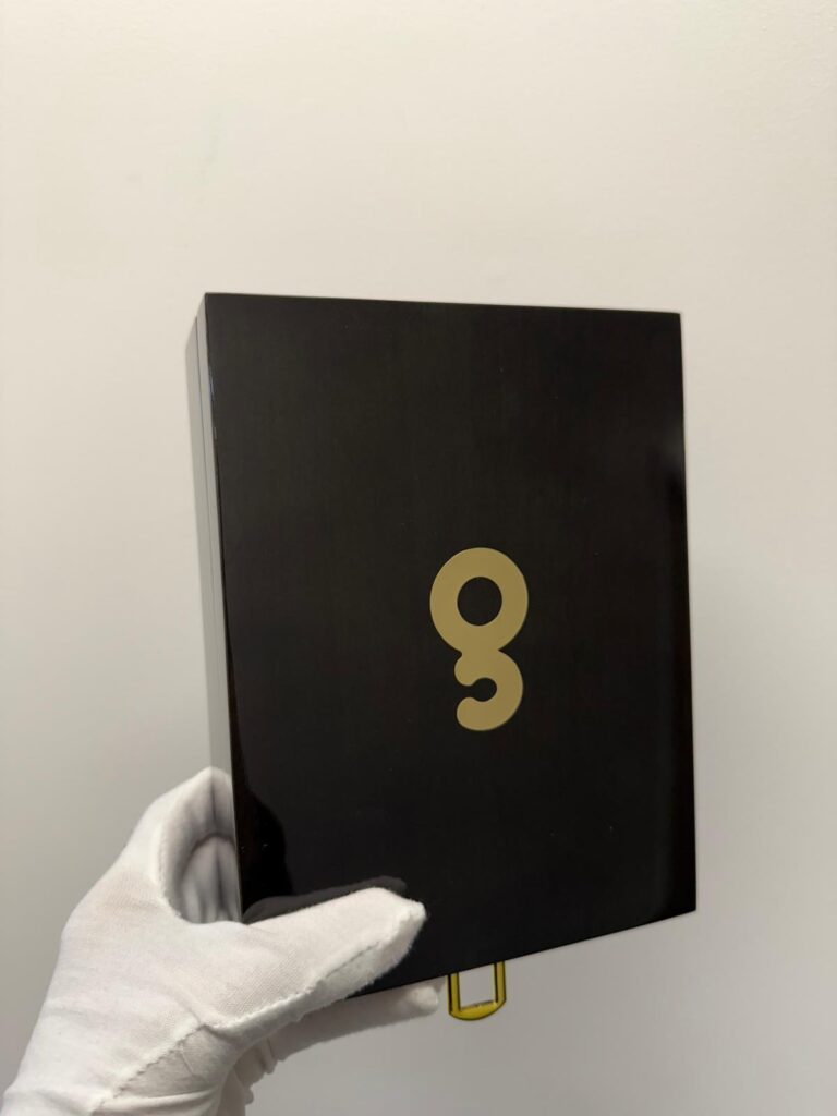 Only Graded Black Obsidian OG Box - Only Graded